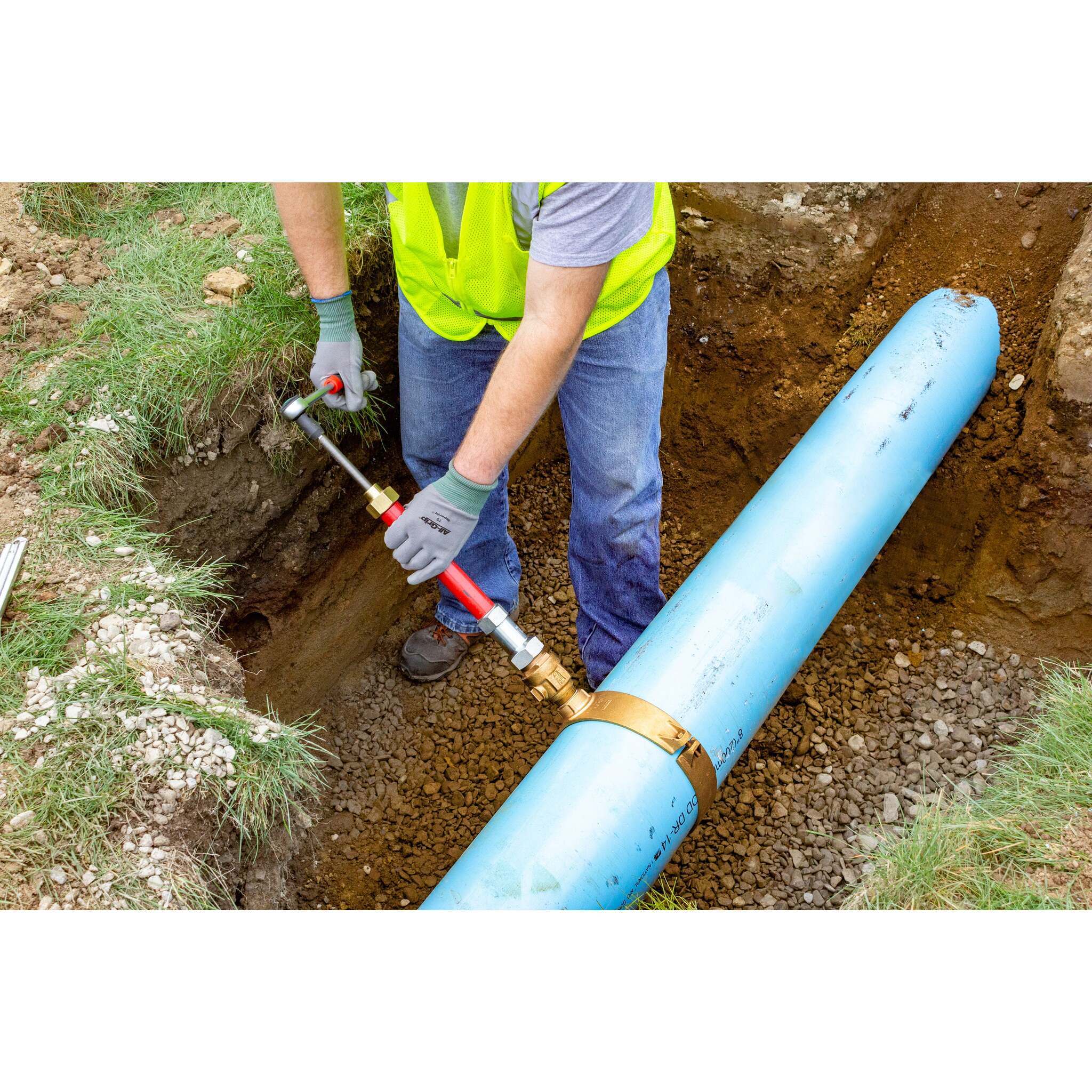 REED DMPVC COMPLETE PVC/PE Drilling Machine | Works on Pressurized Pipes | Includes Shell Cutters, Corp Adapters, Tool Kit | Professional-Grade Tool