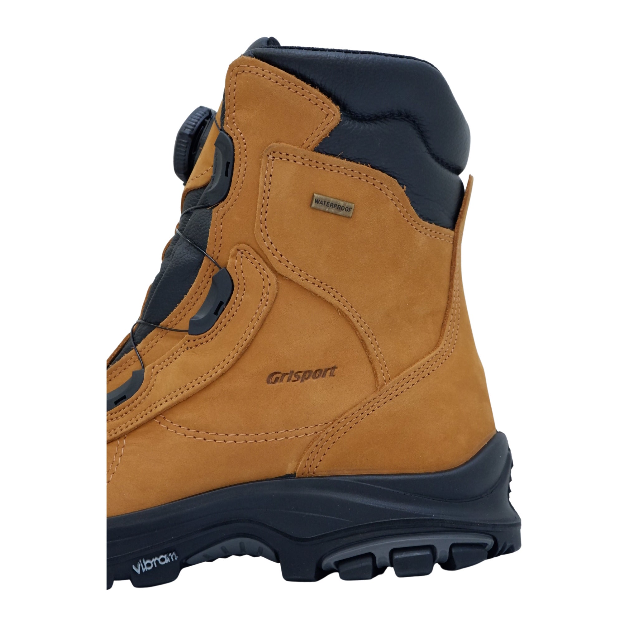 Close angle of reinforced toe area on safety boot