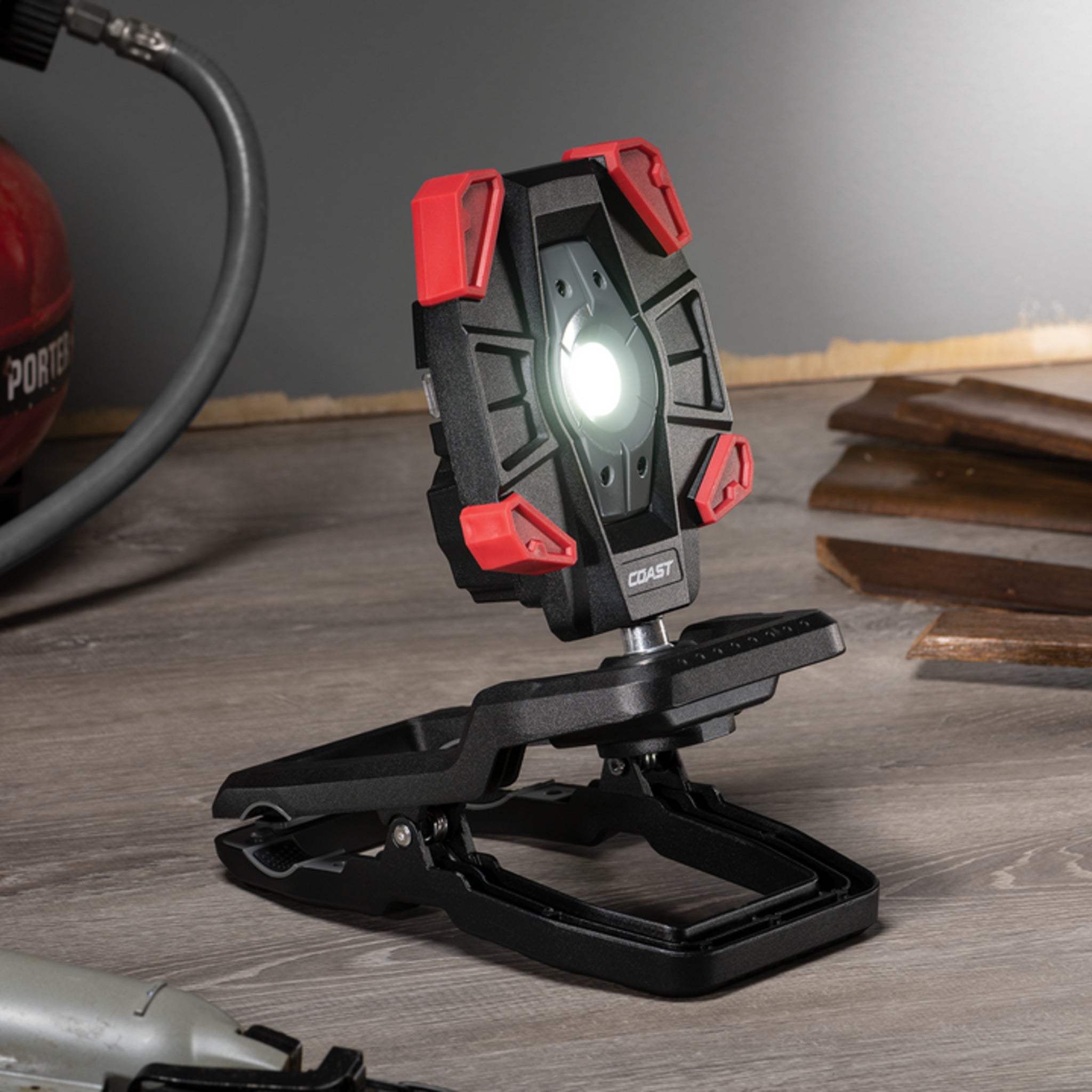 Coast® CL40R Rechargeable Clamp Work Light - 3900 Lumens, 87M Beam Distance, 360° Rotation, Dual Power, USB-C, Power Bank, IP54 Rated, Durable