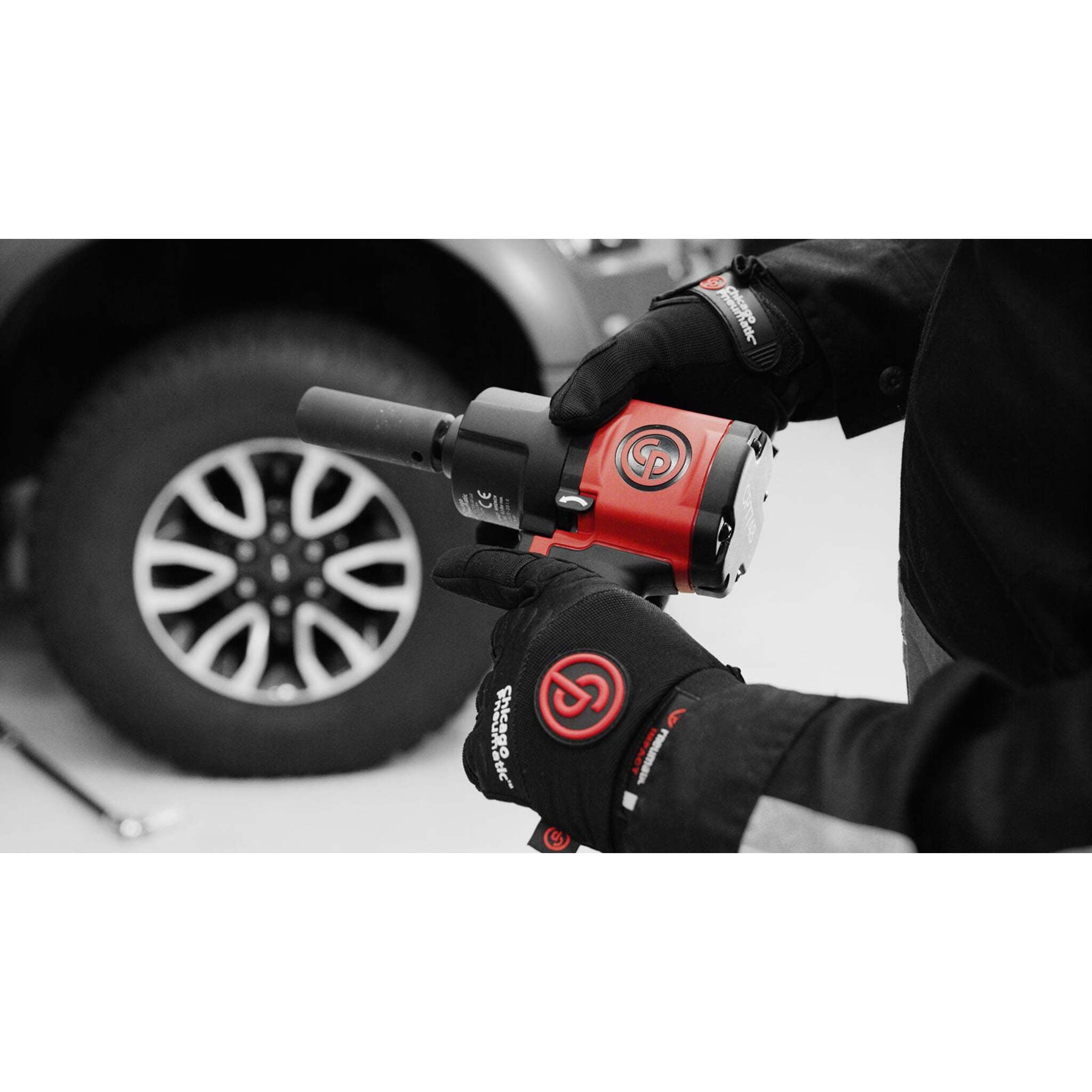 Chicago Pneumatic CP7748 1/2" Impact Wrench | 960 ft.lbs Torque | Lightweight, Durable, and Ergonomic for Pro Automotive Use | Twin Hammer Mechanism