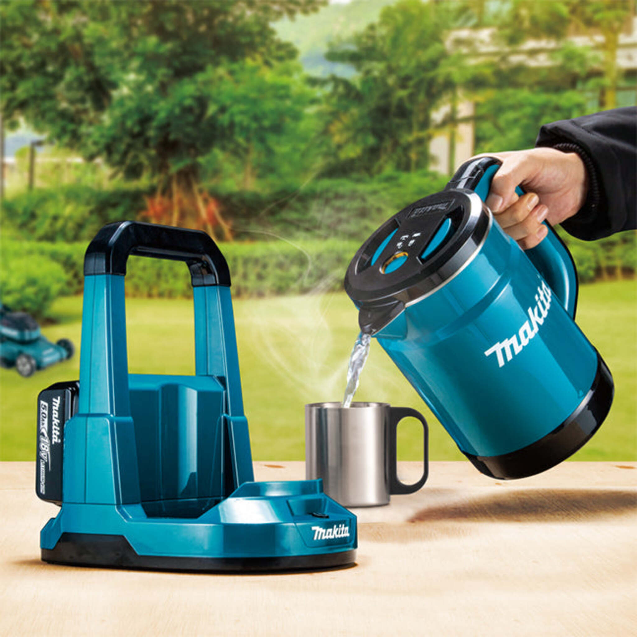 Makita 36V (18Vx2) LXT Kettle DKT360Z - Cordless, Dual-Layer, Anti-Spill, Auto Shut-Off, Boil Dry Protection, Portable & Convenient Hot Water Solution