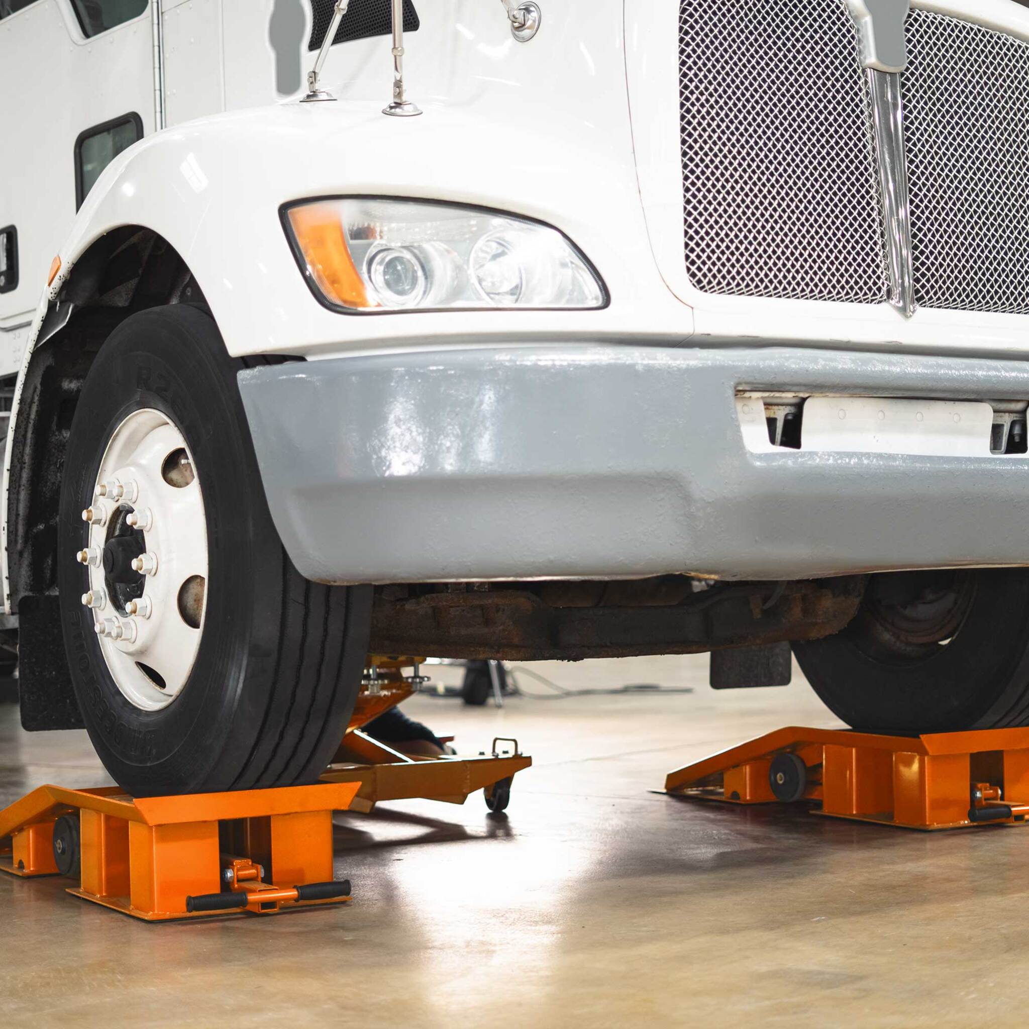 Strongarm Super Heavy-Duty Truck Ramps | 20-Ton Capacity | Retractable Handles & Non-Skid Pads for Safe Lifting of Large Vehicles Up to 16" Tire Width