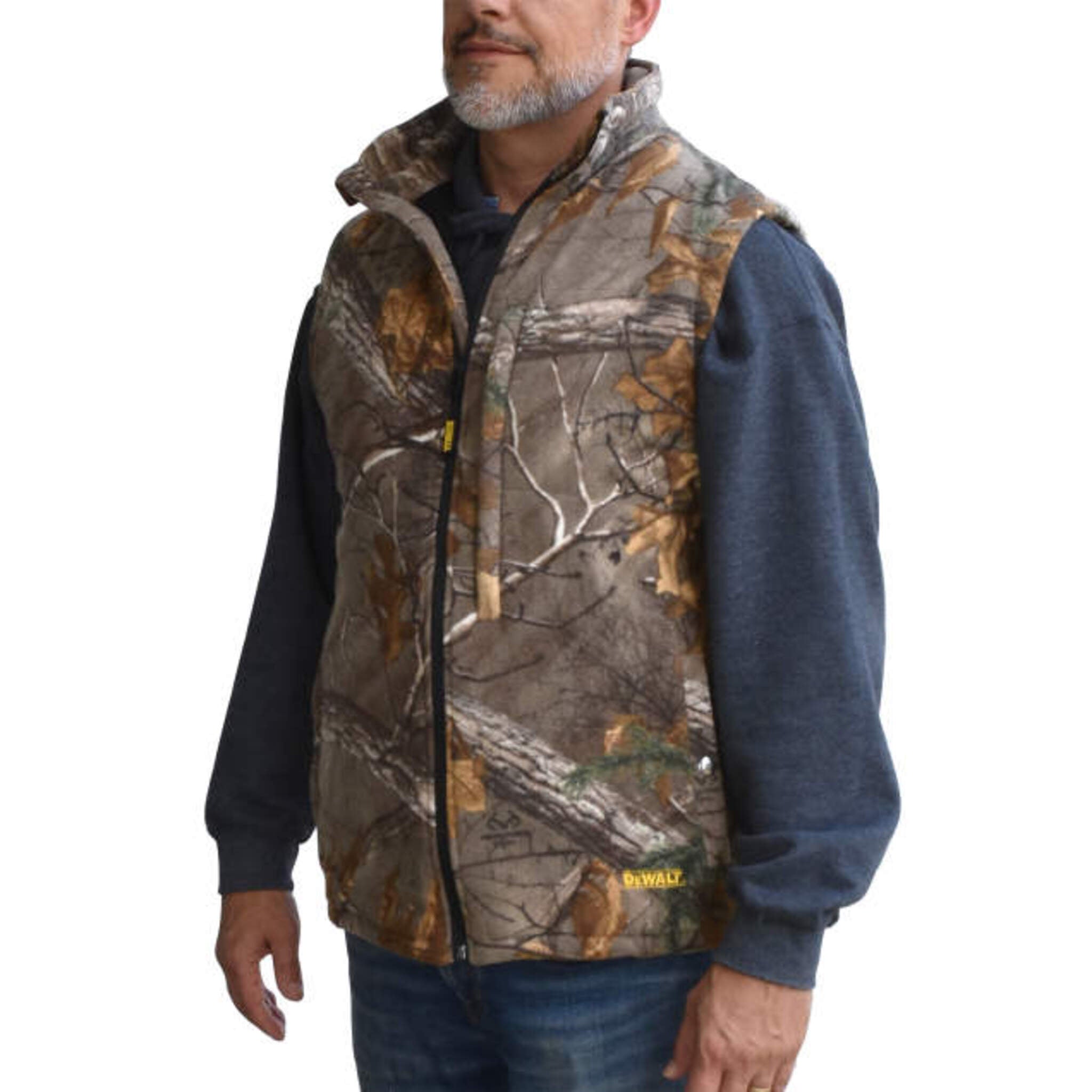 DEWALT® Realtree Xtra® Men's Camouflage Fleece Heated Vest with Battery – Lightweight, 3 Heat Settings, USB Charging, Wind Resistant | Sizes S-3XL