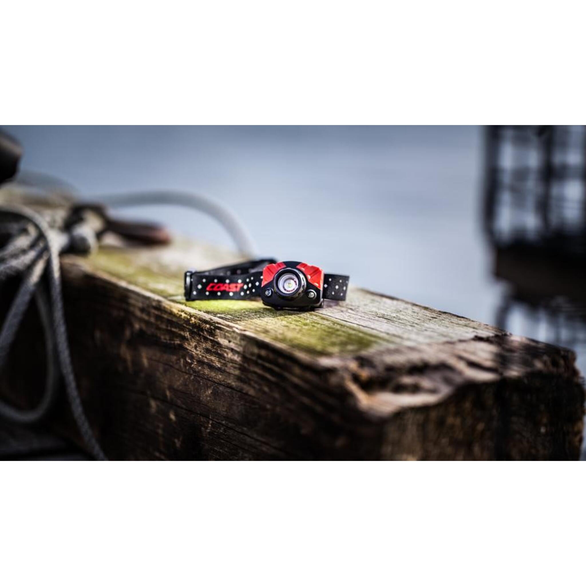 Coast® FL75 Dual Color Pure Beam Focusing LED Headlamp - 435 Lumens, 143M Beam, Night Vision, Weatherproof, Impact-Resistant, Reflective Strap