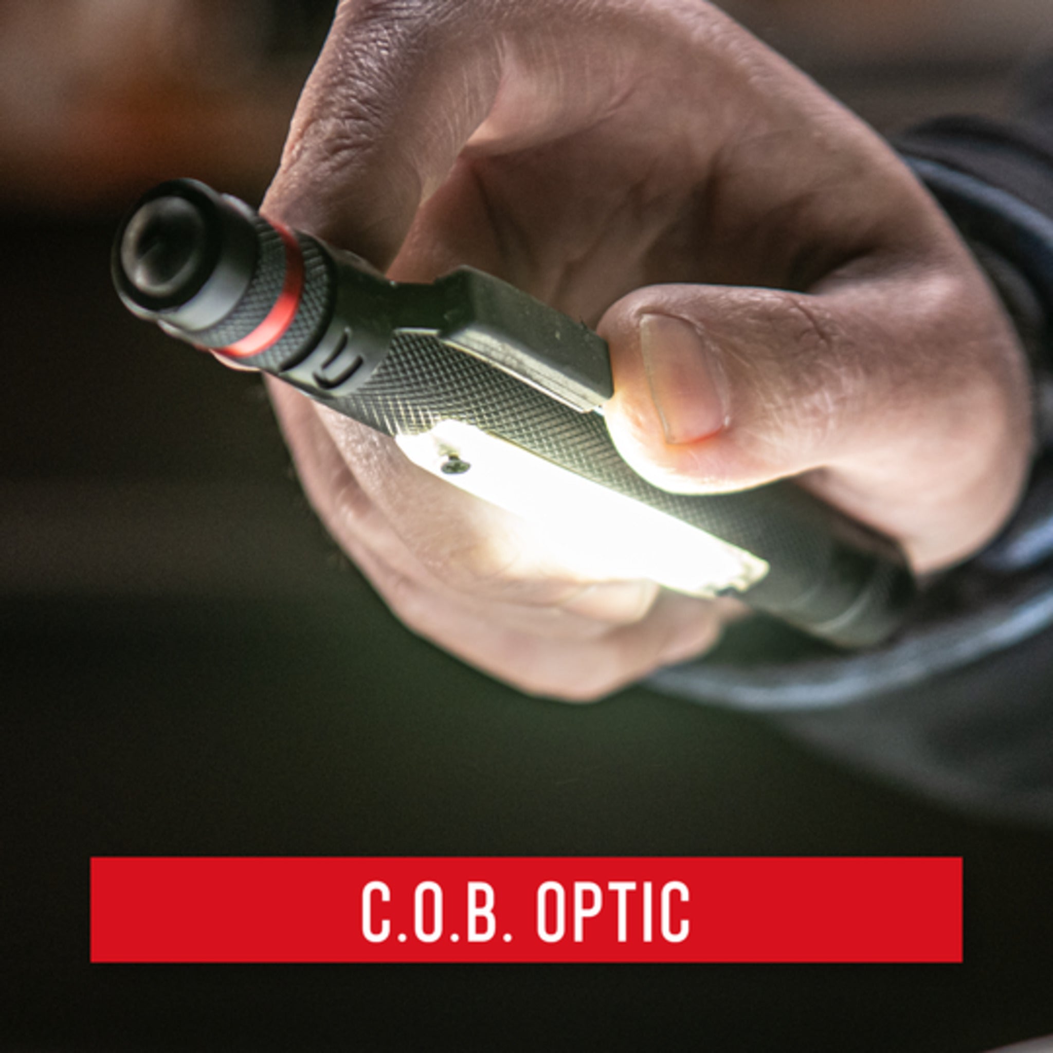 Coast® G23 Dual Lighting System Inspection Beam Penlight - 120 Lumens, 17M Beam, Alkaline Dual Power, IP54 Weatherproof, Pocket Clip, Magnet