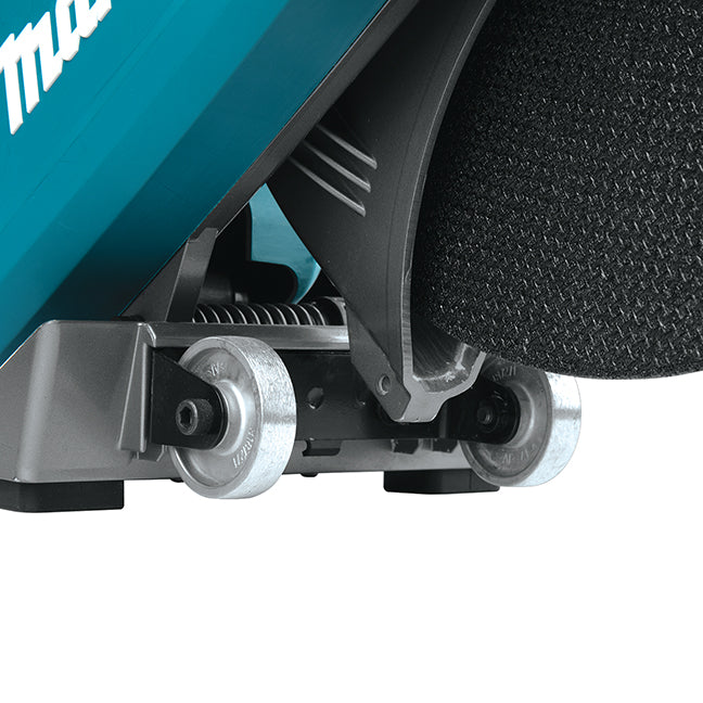 Makita CE001GL401 80V max XGT Brushless 14" Power Cutter Kit with 4 x 8.0Ah Batteries, Electric Brake, Wet/Dry Cutting, AFT Safety, and 5" Depth