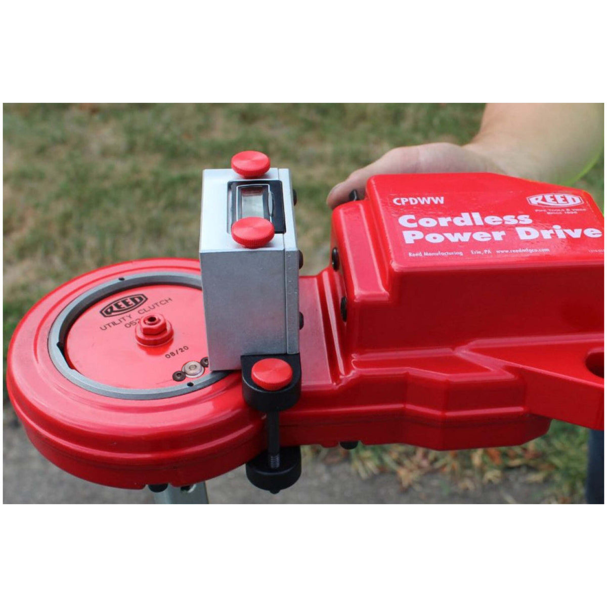 Battery Powered Valve Operator for Drilling, Tapping, and Valve Turning