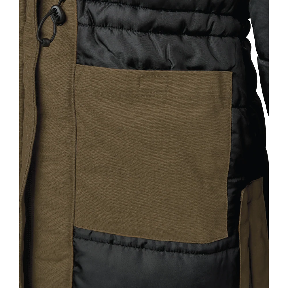 Tough Duck WJ48 women’s parka interior lining pocket detail