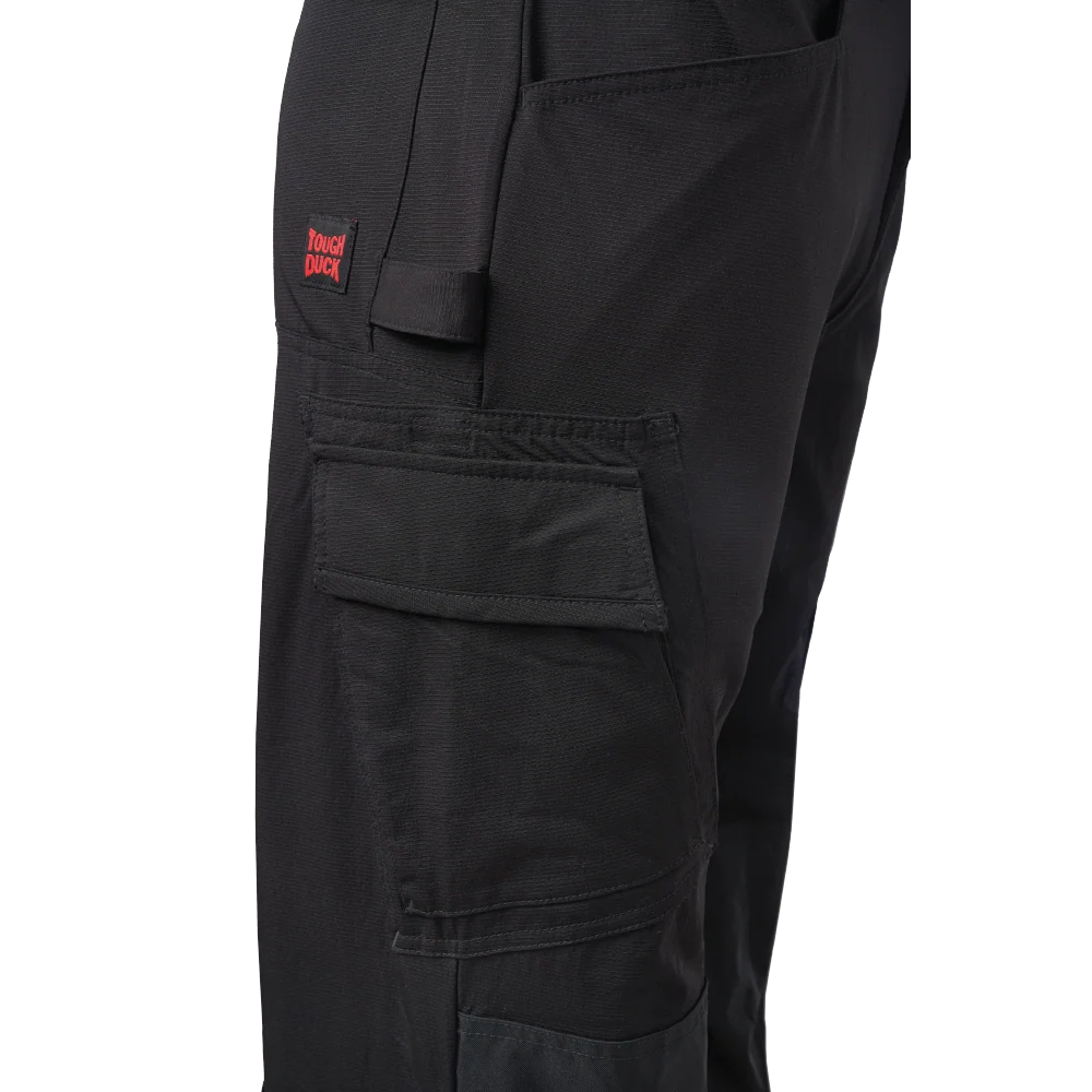 Tough Duck WP18 women’s jogger side cargo pocket detail