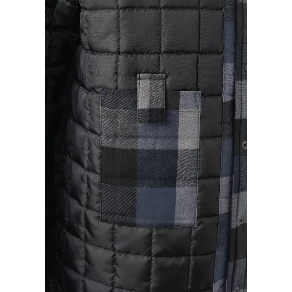 Tough Duck WS25 blue plaid shirt interior media pocket detail
