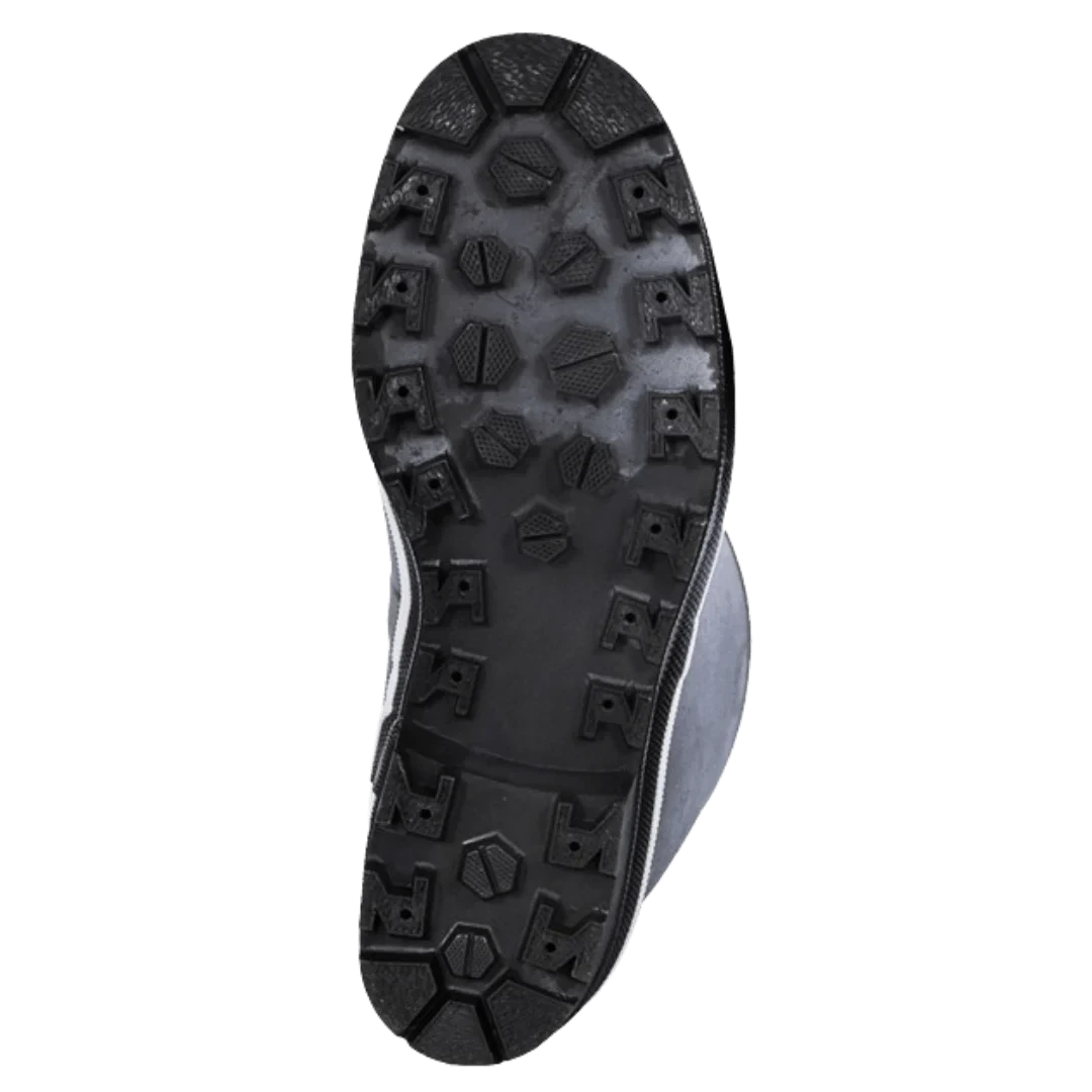 Lug sole of Viking 9105GB boot for traction on rough terrain
