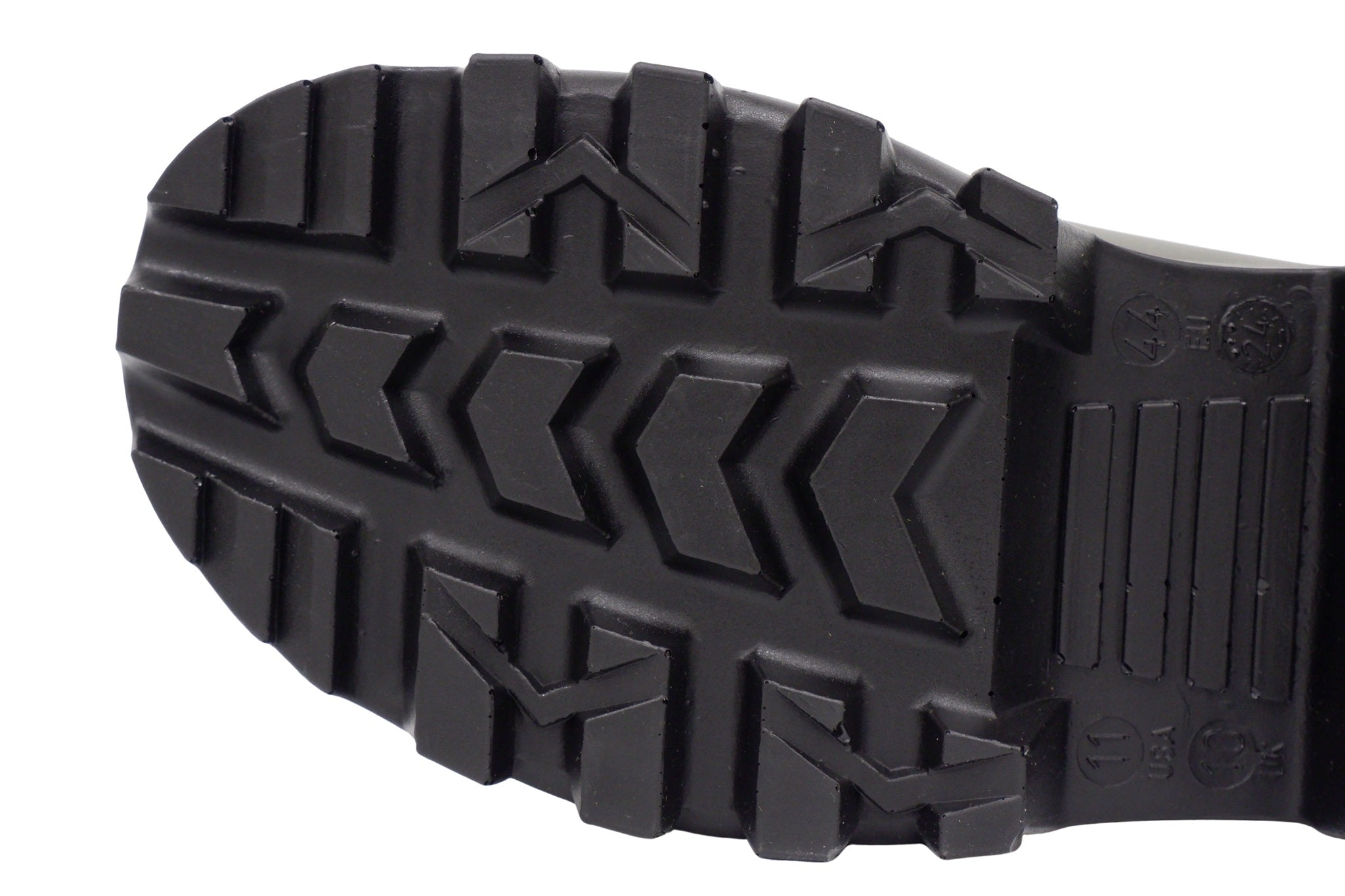 Bottom view of Bekina Thermolite Z090GG anti-slip safety boot outsole