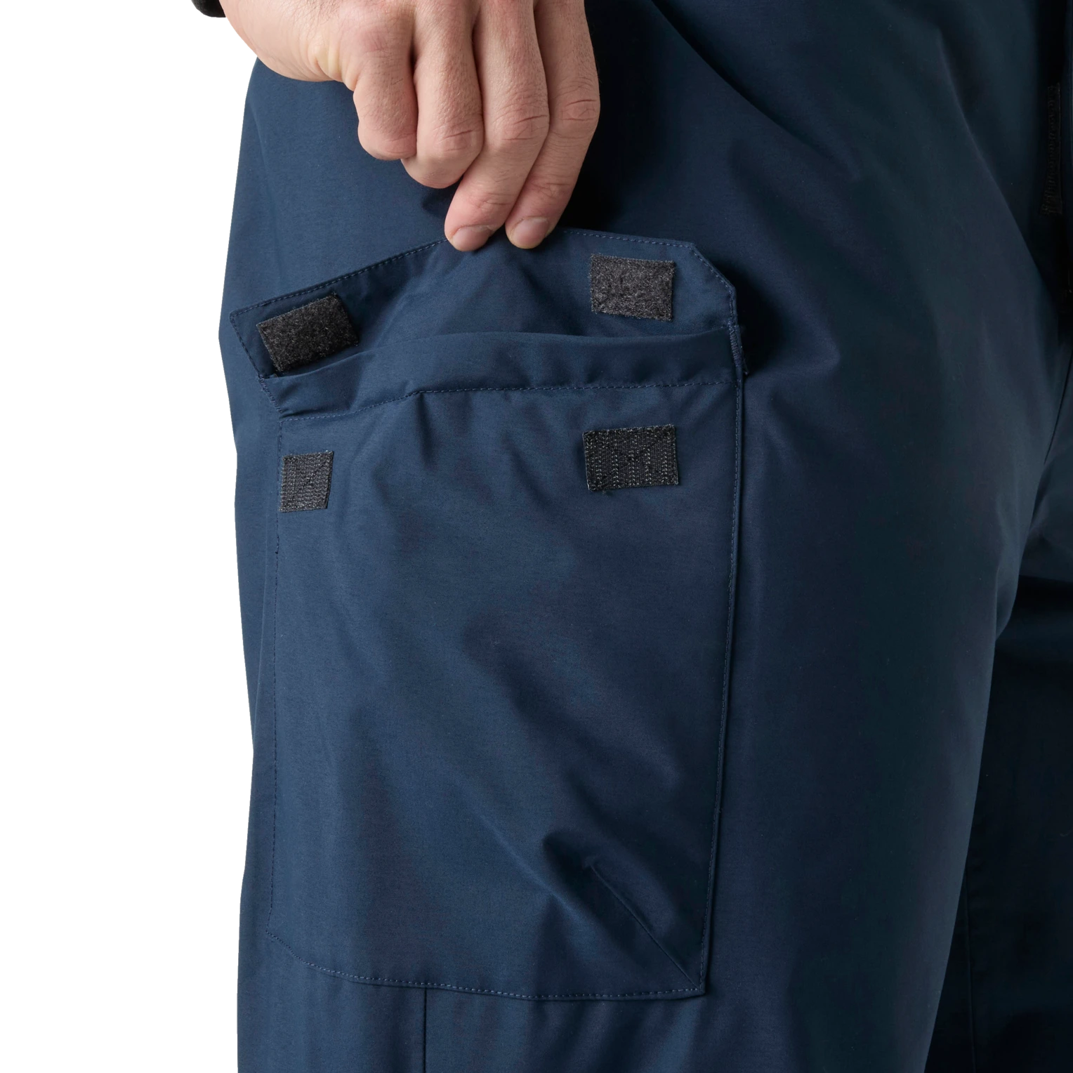 Thigh pocket detail on Helly Hansen Alna Tundra bib