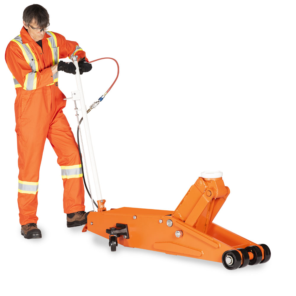 Strongarm 980SHD Long Chassis Air Assist Service Jack - Super Heavy Duty - 20 Ton Capacity